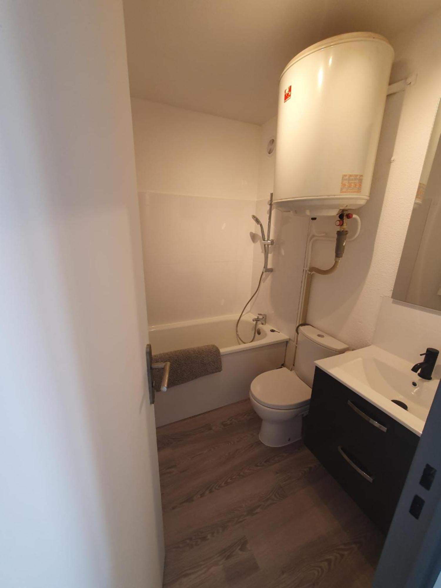 Les Terrasses De La Baronnie Appartement Climatise Avec 1 Chambre Et Piscine Ouverte Du 28 Mai 2025 Au 28 Septembre 2025 Le Grau-du-Roi Exterior photo